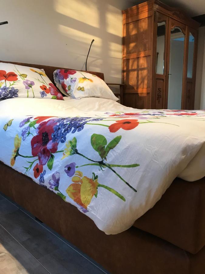 De Oude Pastorie Bed & Breakfast Netersel Exterior photo